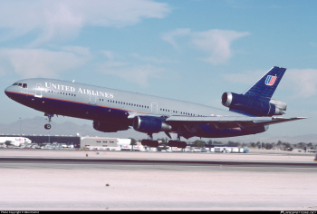 McDonnell Douglas DC-10-10 GE United Airlines