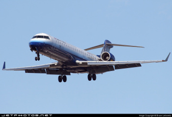 Bombardier CRJ-701ER GoJet Airlines / United Airlines